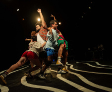 Teatro Guaíra é um dos principais palcos da 34ª edição do Festival de Curitiba