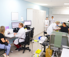 Primeiras doadoras marcam a abertura da Unidade de Coleta Central do Hemocentro Regional de Londrina