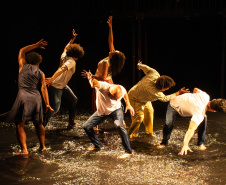 Teatro Guaíra é um dos principais palcos da 34ª edição do Festival de Curitiba