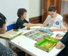 SEED - Salas de Recursos Multifuncionais são opção para alunos superdotados da rede estadual; saiba quem tem direito