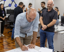 Projetek Unioeste entrega projeto arquitetônico de escola municipal para Cafelândia