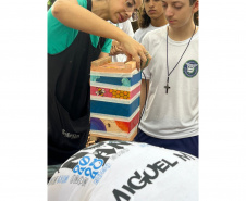 Clube de ciências em colégio cívico-militar de Rolândia é destaque em feiras científicas e influencia projeto de rearborização municipal