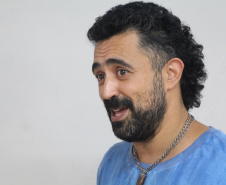 SEEC - Trajetos de Alfredo Andersen: Conheça Rafael Codognoto, novo residente artístico do MCAA