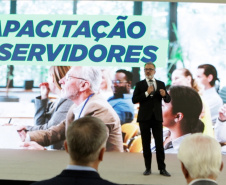 Estado vai capacitar dois mil servidores para atuarem em contratações públicas