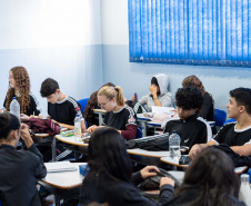 Paraná investe R$ 130 milhões para fortalecer o ensino de Matemática na rede estadual em 2026