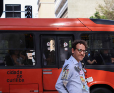 SEEC: Abertura da exposição “Vitrine Panfletária”, do artista Elilson, propõe novo olhar sobre os arquivos urbanos