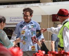 SEEC: Abertura da exposição “Vitrine Panfletária”, do artista Elilson, propõe novo olhar sobre os arquivos urbanos