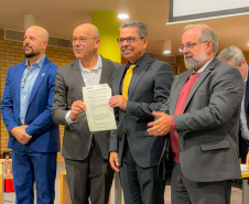 Universidades Estaduais do Paraná firmam acordos de dupla diplomação  em Portugal