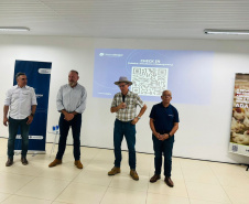 Em reuniões no Show Rural, Adapar aborda temas para o fortalecimento da pecuária paranaense