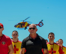 Corpo de Bombeiros forma 93 novos guarda-vidas militares e civis para reforçar segurança aquática no Estado