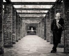 Orquestra Sinfônica do Paraná estreia novo Steinway & Sons com participação do pianista irlandês Barry Douglas