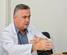 SESA - Opera Paraná: Governo do Estado viabiliza mil cirurgias de catarata para a população de Paranaguá