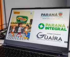 SEED - Escolas integrais recebem material de educação para o trânsito