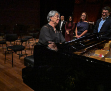 TEATRO GUAÍRA - Com novo piano e solista internacional, Orquestra Sinfônica do Paraná abre temporada 2026 no Guairão
