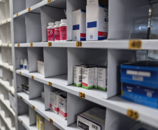 SESA - Pilar da saúde pública, Centro de Medicamentos do Paraná distribuiu mais de 443 milhões de medicamentos em 2025
