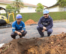 Sanepar evita abrir buracos nas ruas em consertos com uso do “tatuzinho”