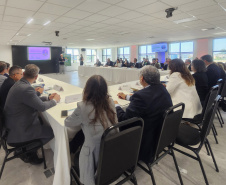 FUNDAÇÃO ARAUCÁRIA - ZICOSUR Universitário e Governo alinham estratégias de desenvolvimento regional