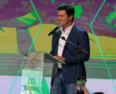 O governador Carlos Massa Ratinho Junior participa nesta quinta-feira (26), da inauguração de uma nova indústria de óleo e farelo de soja da Cooperativa Agroindustrial Tradição, em Pato Branco