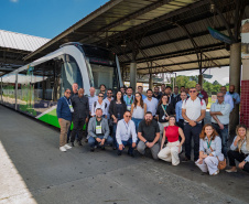 BRDE reúne prefeitos e lideranças de 15 municípios em agenda estratégica durante Smart City Expo 