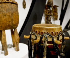 Participe das visitas guiadas do MON e aprenda ainda mais sobre o Museu