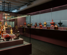 Participe das visitas guiadas do MON e aprenda ainda mais sobre o Museu