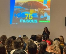 Viaje Paraná segue promovendo turismo estadual no mercado e capacita quase 100 agentes nesta terça