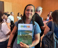 Viaje Paraná segue promovendo turismo estadual no mercado e capacita quase 100 agentes nesta terça