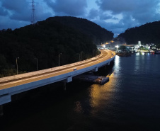 ILUMINAÇÃO PONTE GUARATUBA