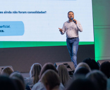 Com avanços em todas as etapas de ensino, Estado divulga resultados da Prova Paraná Mais 2025 aos municípios