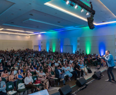 Com avanços em todas as etapas de ensino, Estado divulga resultados da Prova Paraná Mais 2025 aos municípios