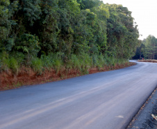 Estrada da Gruta em Teixeira Soares