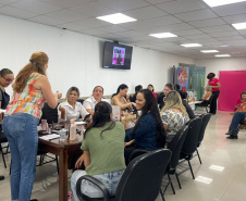 SESA - Mulheres que cuidam: a presença feminina na saúde do Paraná