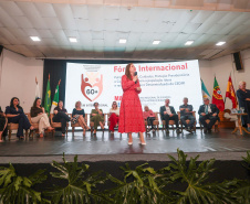 SEMIPI: Fórum internacional debate envelhecimento e reforça políticas públicas para a pessoa idosa no Paraná