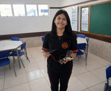 Rede de Clubes de Ciência fortalece protagonismo de meninas na pesquisa escolar