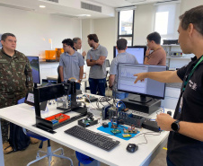 INOVAÇÃO: Estado recebe visita do Exército para conhecer hub de IA e cibersegurança