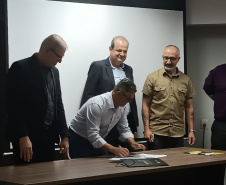 IAT e Unicentro renovaram o convênio para atendimento à fauna silvestre vitimada por mais dois anos.