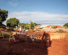 Em Loanda, obra para conter maior erosão urbana do Paraná atinge 82% de execução