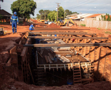 Em Loanda, obra para conter maior erosão urbana do Paraná atinge 82% de execução