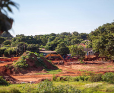 Em Loanda, obra para conter maior erosão urbana do Paraná atinge 82% de execução