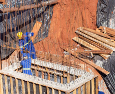 Em Loanda, obra para conter maior erosão urbana do Paraná atinge 82% de execução