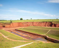 Em Loanda, obra para conter maior erosão urbana do Paraná atinge 82% de execução