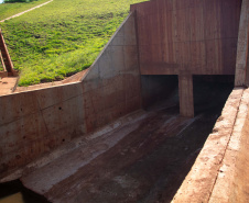 Em Loanda, obra para conter maior erosão urbana do Paraná atinge 82% de execução