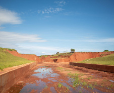 Em Loanda, obra para conter maior erosão urbana do Paraná atinge 82% de execução
