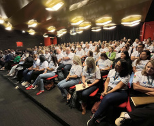 SEED - Diretores se despedem do Chile com cerimônia de formatura pelo Ganhando o Mundo Diretor