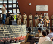 PMPR entrega 54 viaturas e capacita 152 policiais para reforçar combate à violência doméstica no Estado