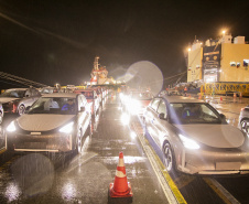 Porto de Paranaguá registra maior desembarque de veículos elétricos do Paraná