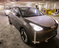 Porto de Paranaguá registra maior desembarque de veículos elétricos do Paraná