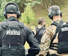 PCPR realiza curso de formação de instrutores de tiro especialistas em fuzil