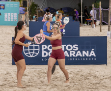 Portuários e atletas disputam FPT Beach Series 1500 em Caiobá