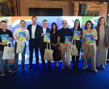 Estimativa é que turistas da América do Sul injetaram 320 milhões de dólares no Paraná em 2025